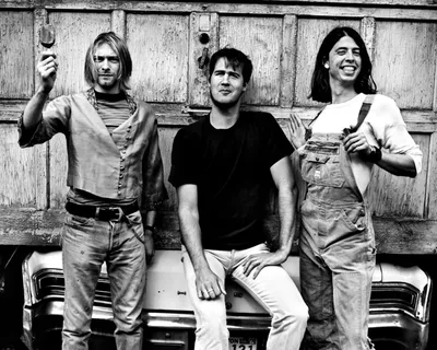 “Smells Like Teen Spirit” surpreendeu Dave Grohl durante a gravação de “Nevermind”