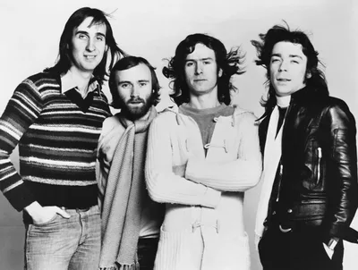 Steve Hackett evita tocar The Lamb Lies Down on Broadway na íntegra