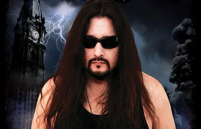 Gene Hoglan celebra 59 anos com trajetória marcada pelo metal extremo