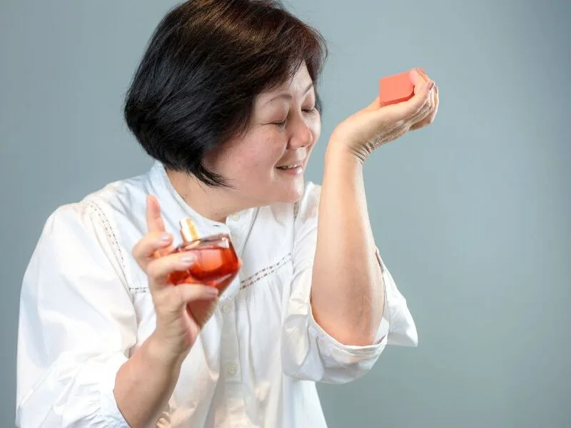 Veronica Kato revela como nascem os perfumes da Natura