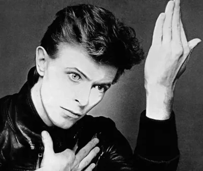 David Bowie pediu a Robert Fripp uma guitarra com espírito de Ritchie Blackmore