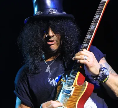 Slash destaca a estreia do Cheap Trick entre seus discos essenciais