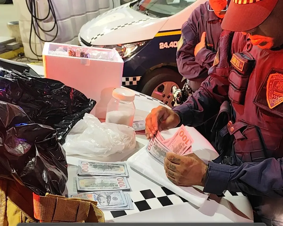 Notas falsas e faca levam homem à sede da Polícia Federal em Goiânia
