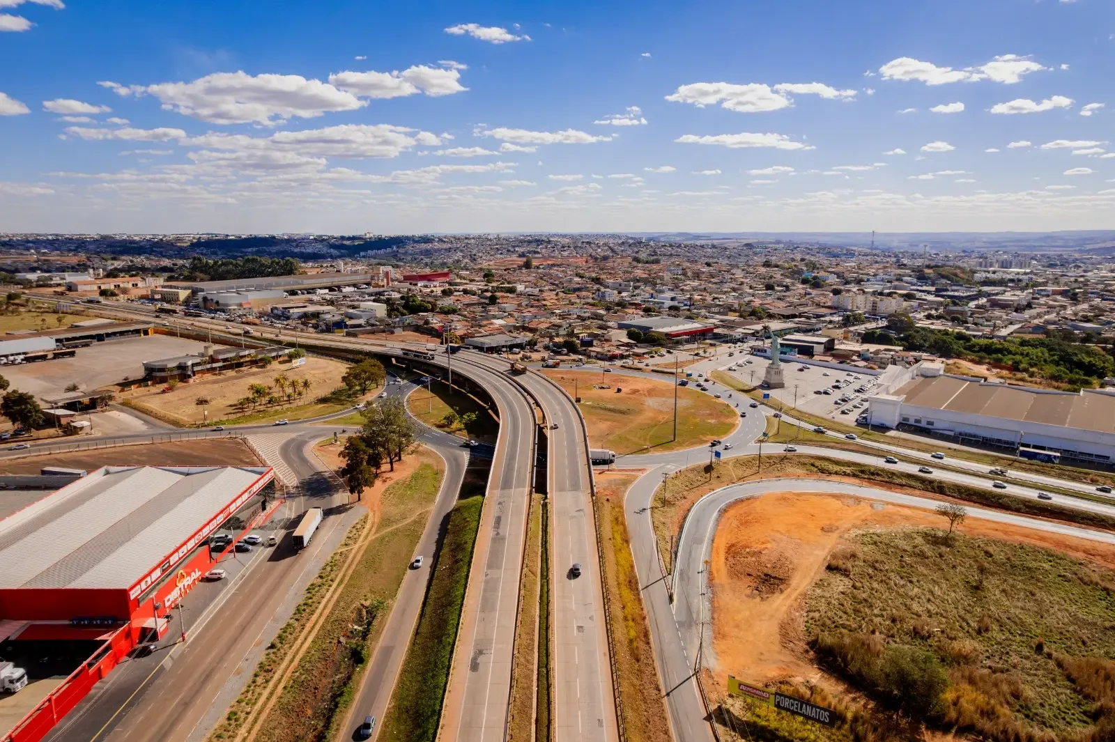 Trevo da Havan terá bloqueio diário para construção de nova faixa em Anápolis
