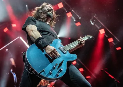 Dave Grohl ainda quer reunir o Them Crooked Vultures