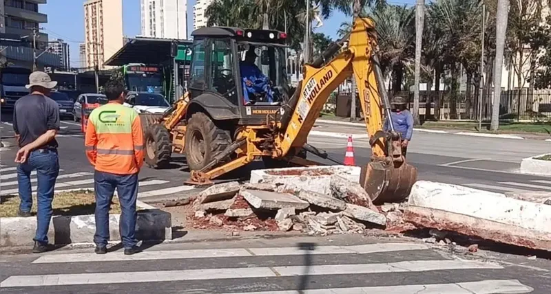 Goiânia altera sinalização e retira muretas no entorno da Praça Cívica