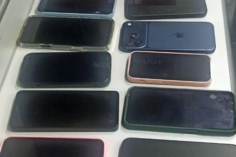 Operação investiga quatro núcleos do mercado ilegal de celulares em São Paulo