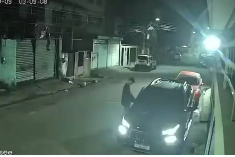 Quatro são presos por furtos de veículos de luxo em Duque de Caxias
