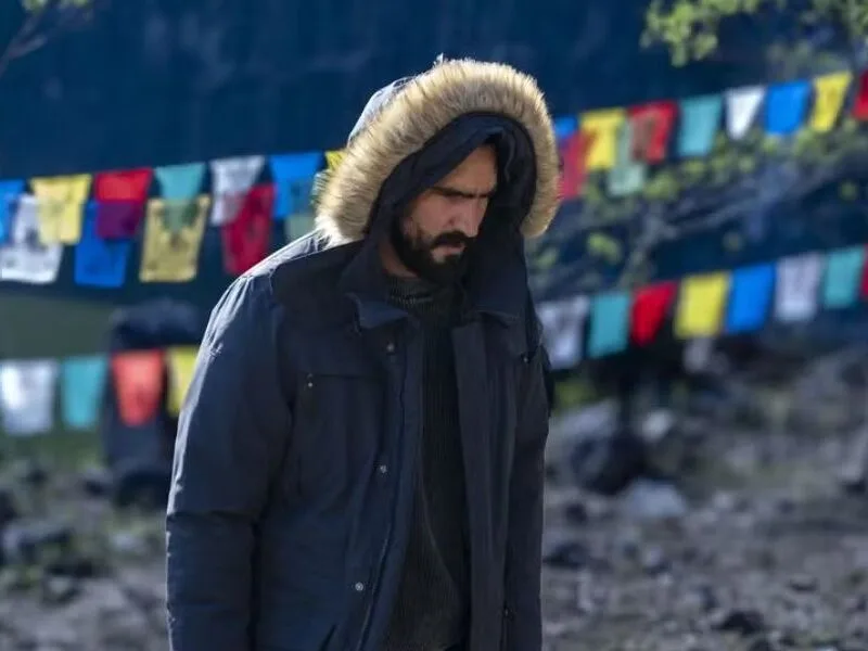 Heitor reaparece, hospital muda de comando e Jendal chega ao Brasil nas novelas