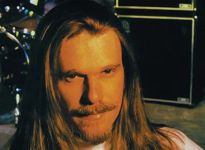 Humberto Gessinger diz que videoclipes empobreceram músicas dos anos 80