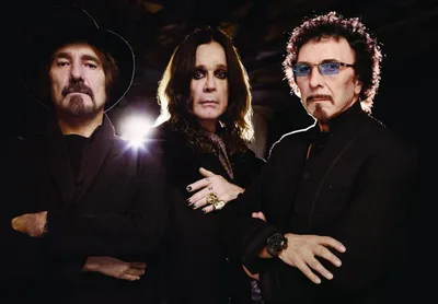 Geezer Butler relembra saída de Bill Ward e a última fase do Sabbath