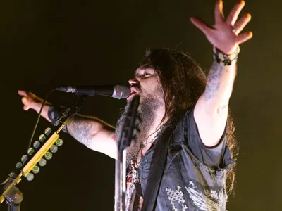 Robb Flynn lembra ameaça de granadas durante show do Vio-lence