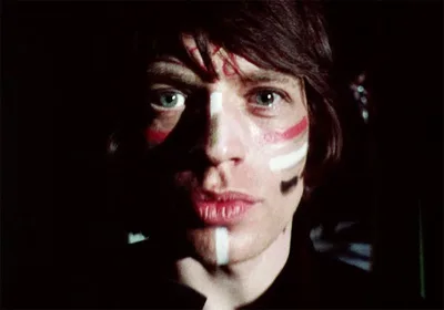 Mick Jagger se irritava ao ser confundido com o Herman's Hermits
