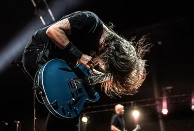 Para Dave Grohl, um riff dos Beatles supera o peso de Sabbath e Motörhead