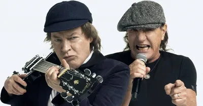 Angus Young vê dois discos de Brian Johnson como marcos do AC/DC
