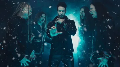 Tommy Karevik trocou 20 anos como bombeiro pela carreira no metal