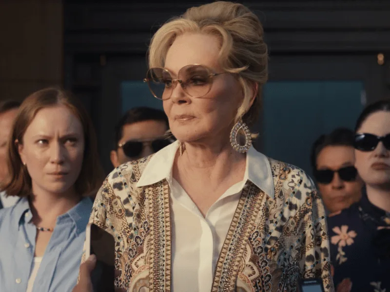 Emmy 2026 chega à noite principal com disputa entre “The Pitt” e “Hacks”