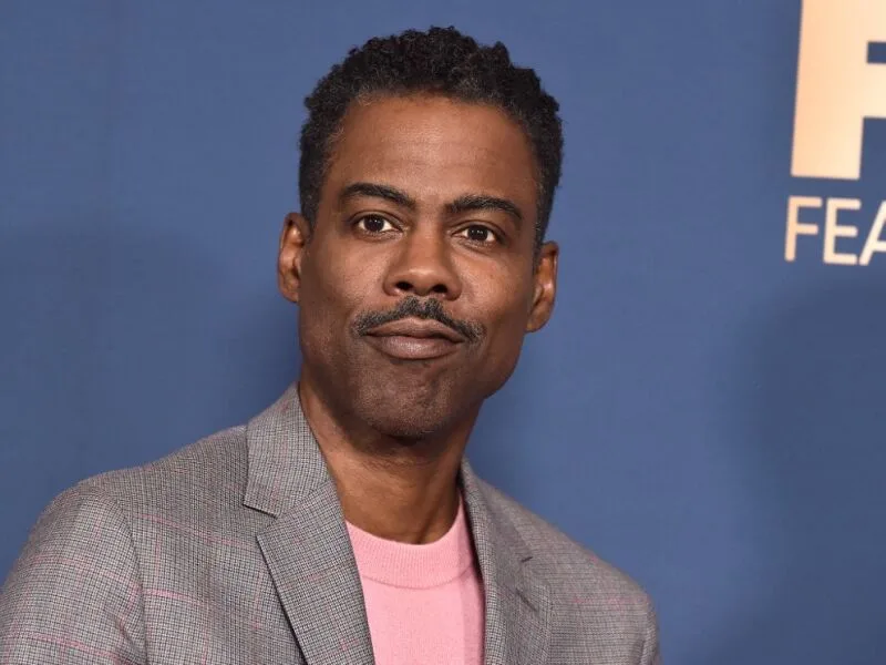 Novo filme marca retorno de Chris Rock à direção, mas Oscar fica distante