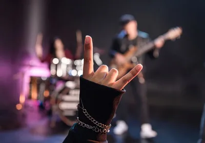 Novos lançamentos percorrem o rock e o metal do Brasil e do exterior