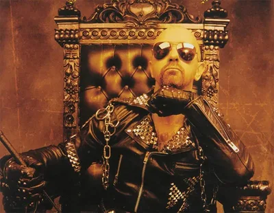 Rob Halford revisita excessos, atritos e letras que prefere esquecer