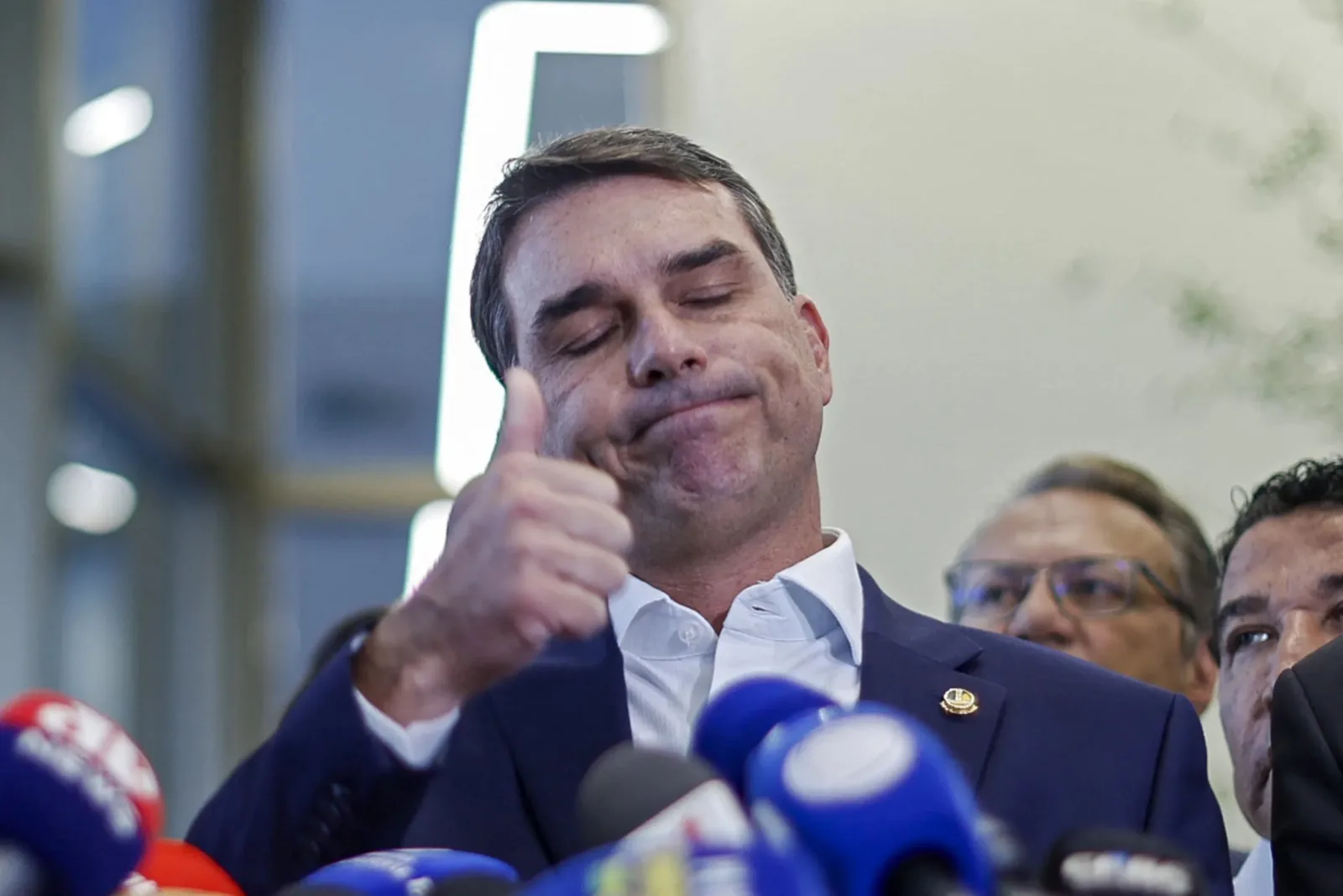 Nacional - Eleição de Flávio Bolsonaro pode representar o fim do programa Farmácia Popular